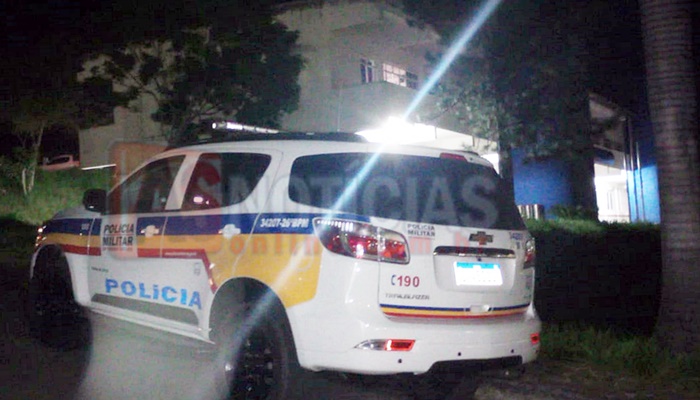 O atributo alt desta imagem está vazio. O nome do arquivo é BAU.jpg